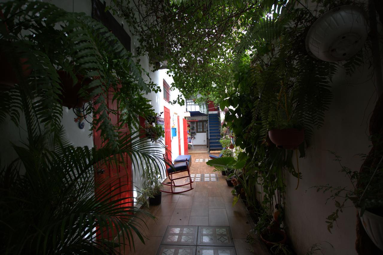 La Puerta Roja Guest House Santo Domingo Exterior photo